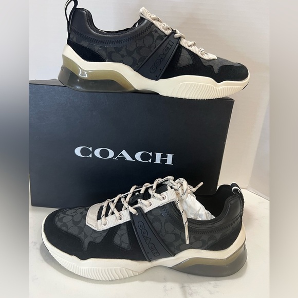 Coach Men's Black and White Sneakers - Picture 3 of 10
